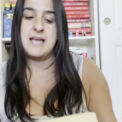 Hot Thick Girl Stephanie Talks About Books